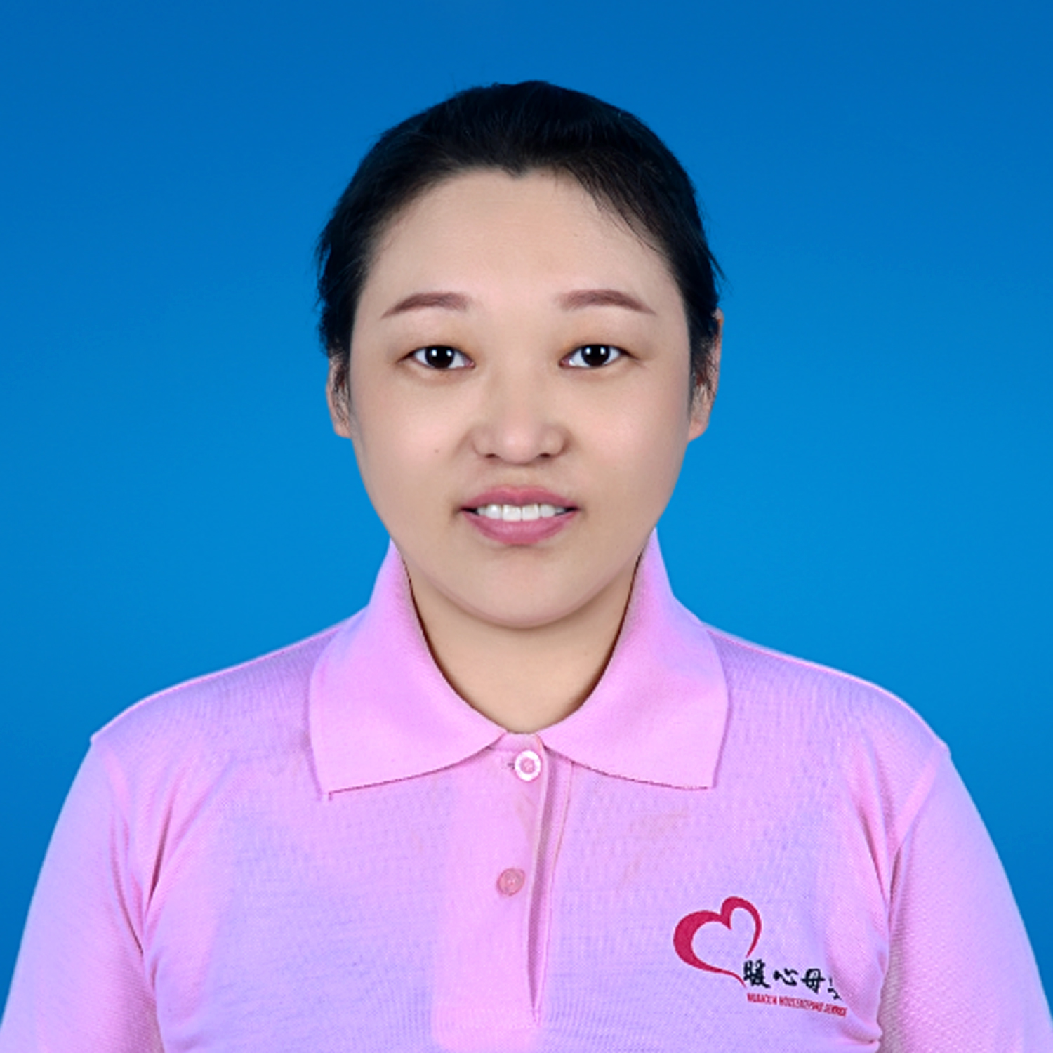 高級母嬰育嬰師——滕希蘋 高級母嬰育嬰師——滕希蘋